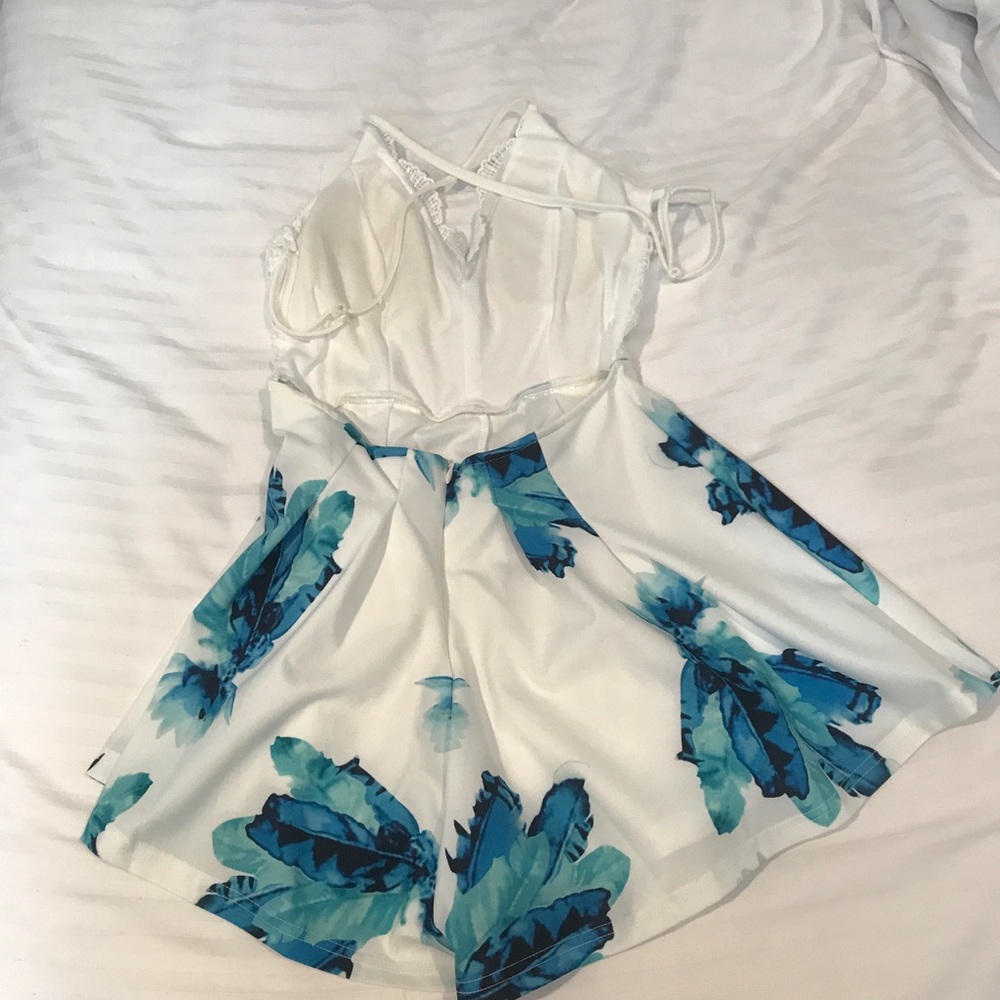 Romper - Picture 2 of 2
